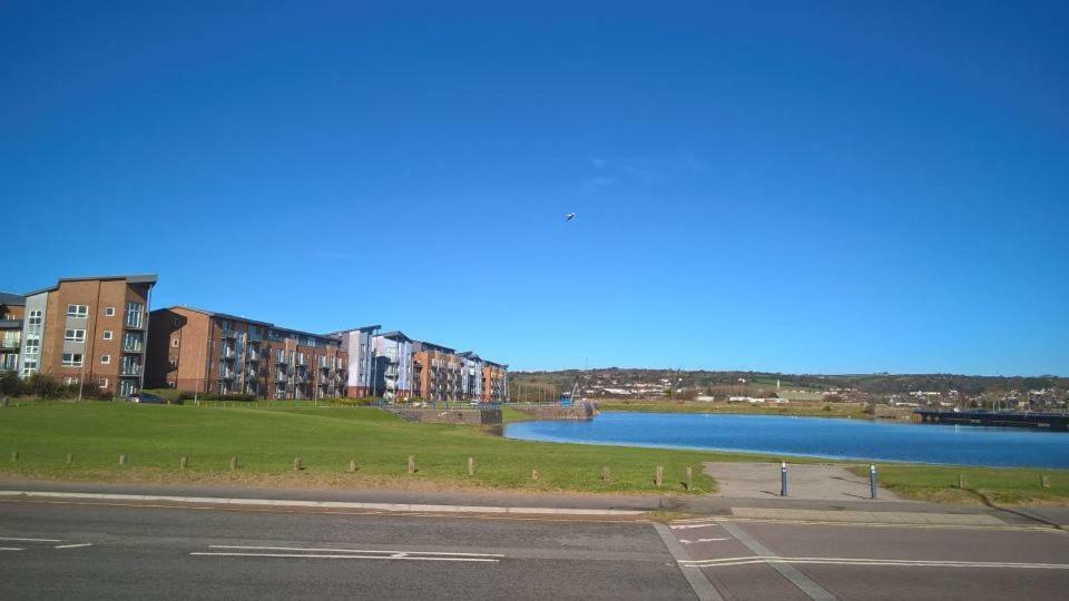 Coastal Apartments - Wales Swansea Exterior photo